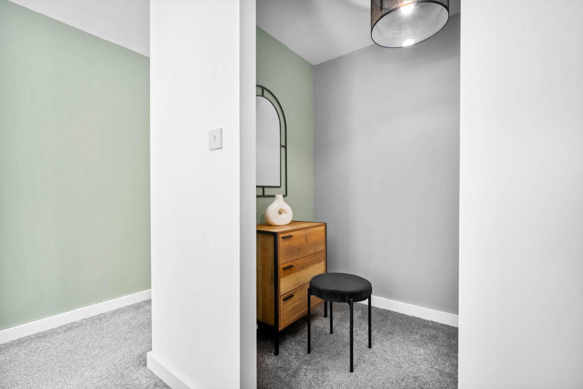 Luxury Apartment - Secure Parking - Gated Development - Near Jq & Birmingham City Centre 6Sh Exterior photo